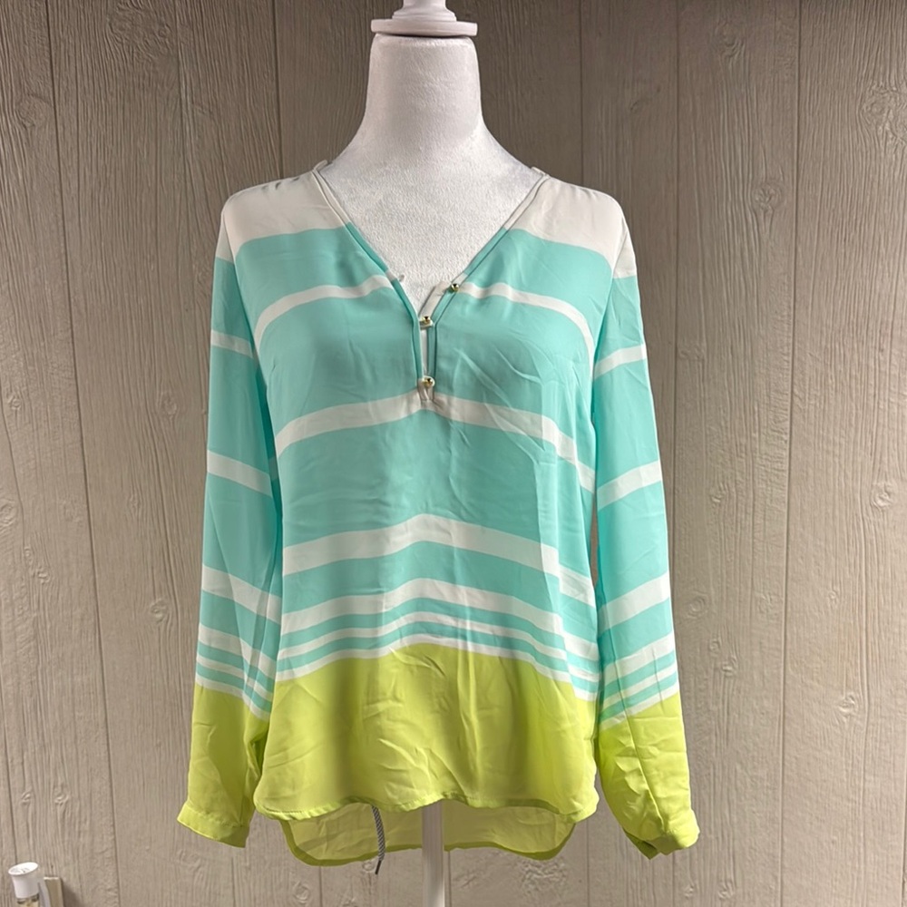 Woman’s top
